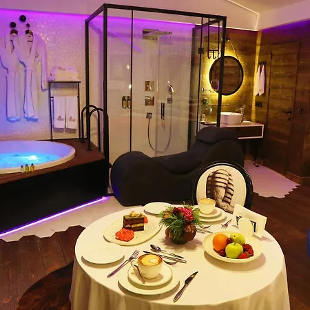 Cephanelik Butik Otel Trabzon