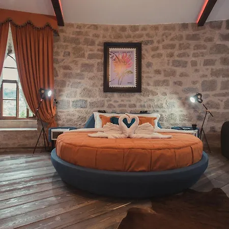 Otel Cephanelik Butik 3*