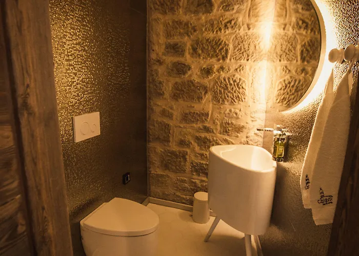 Cephanelik Butik Трабзон