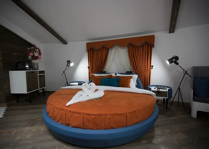 Cephanelik Butik 3* Трабзон