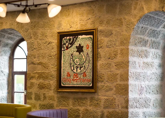 Cephanelik Butik 3* Трабзон