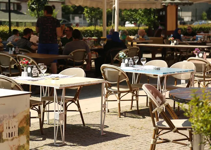 Cephanelik Butik 3* Трабзон