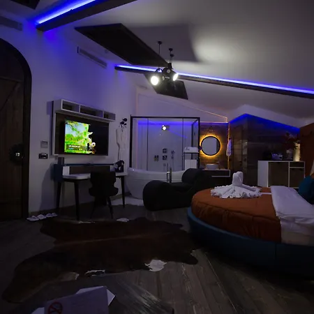 Cephanelik Butik 3* Trabzon