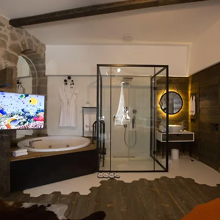 Cephanelik Butik 3* Trabzon