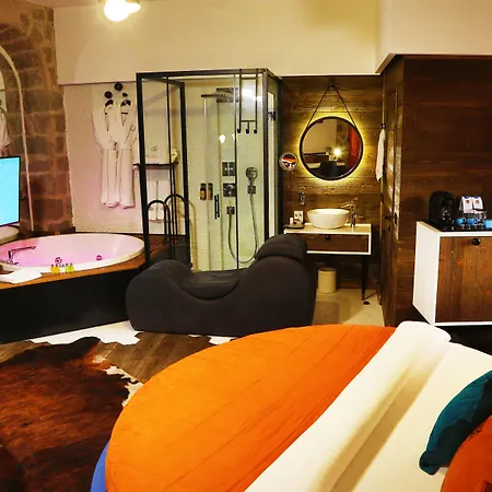 Cephanelik Butik 3* Trabzon