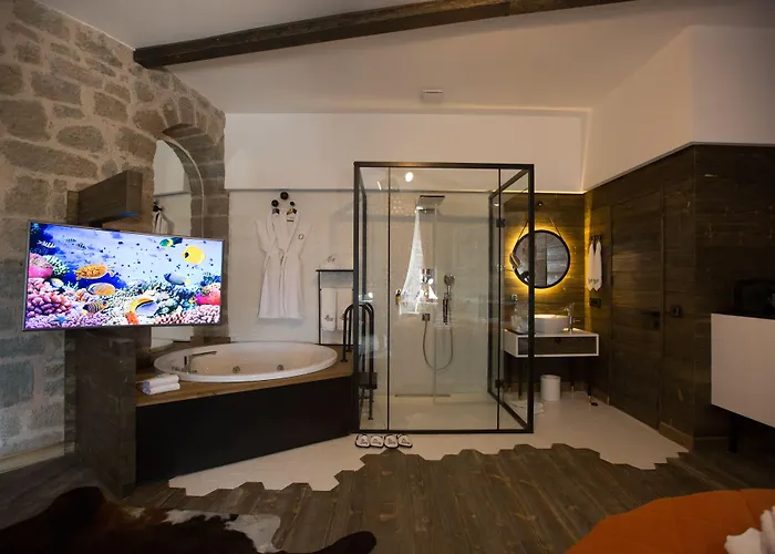 Cephanelik Butik 3* Trabzon